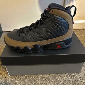 JORDAN 9’s